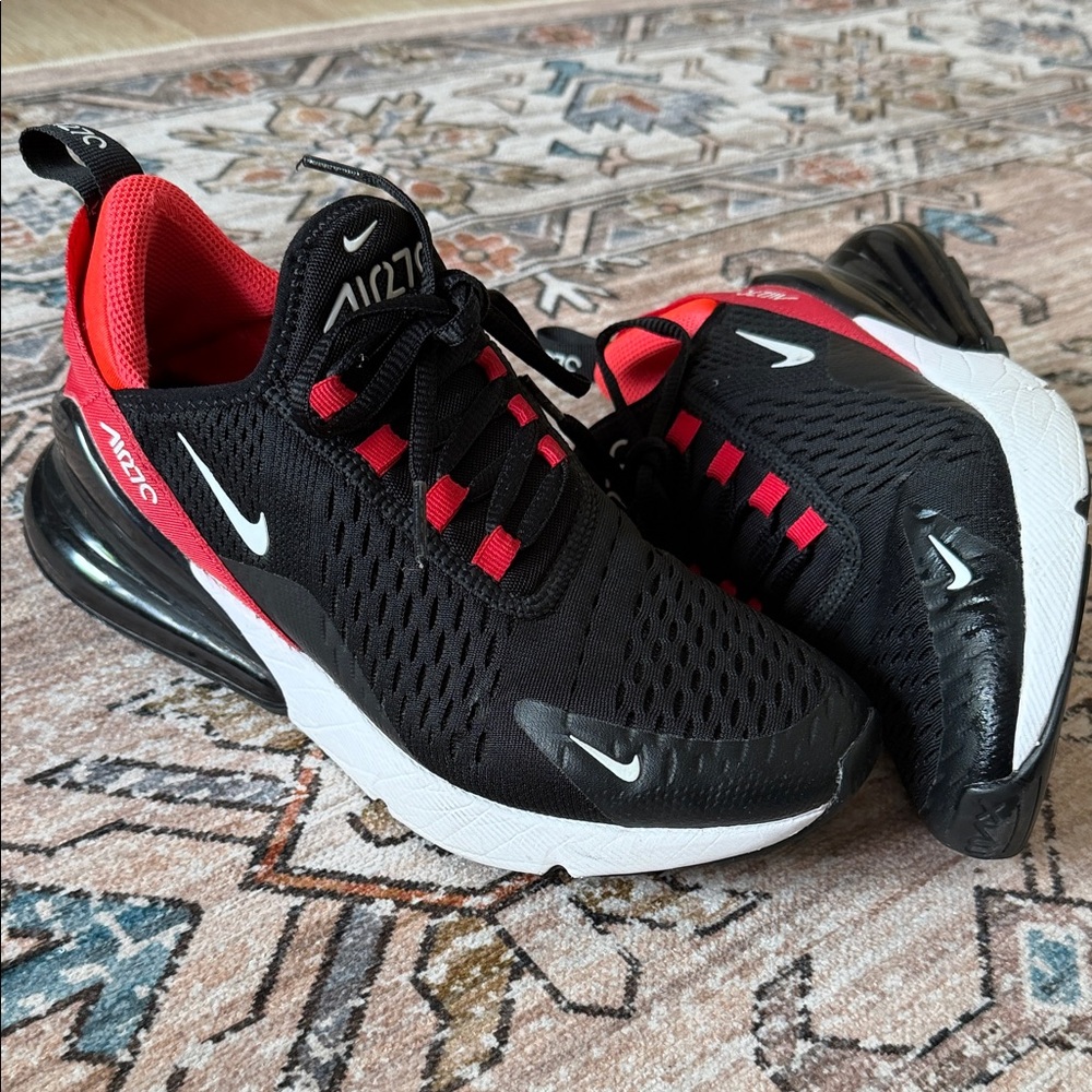 Nike Black Red White Air Max 270 Style Sneakers